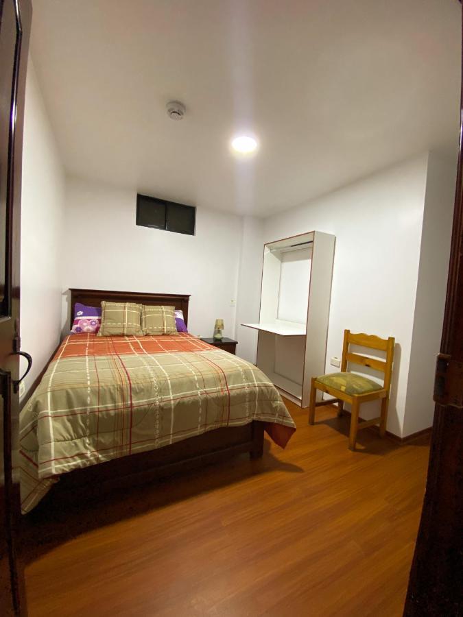 Guest house La Terraza - Roof Terrace Overlooking The North And Historic Centre Quito